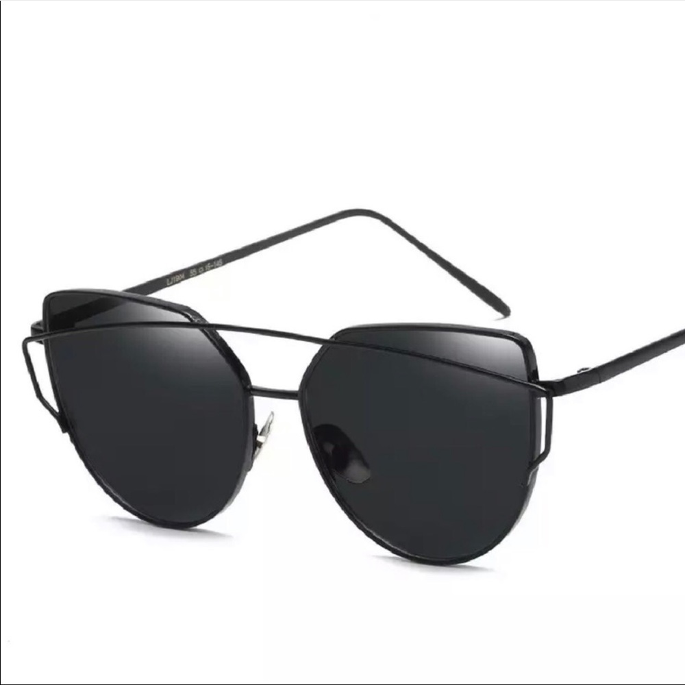 ANDY🖤 black metal frame cateye sunglasses - Picture 2 of 2